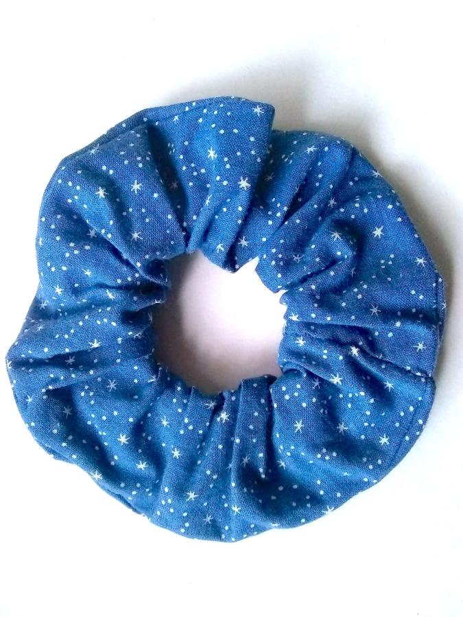 large blue star print scrunchie